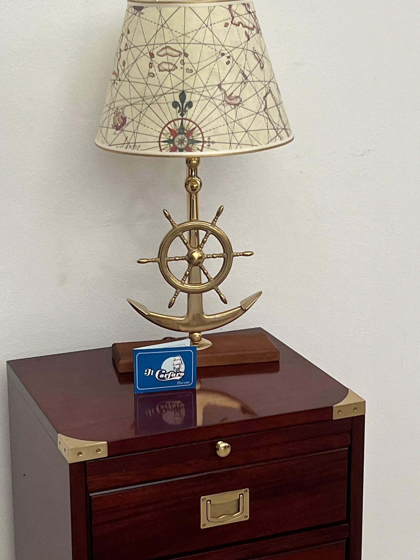 Lampada stile marina con ancora