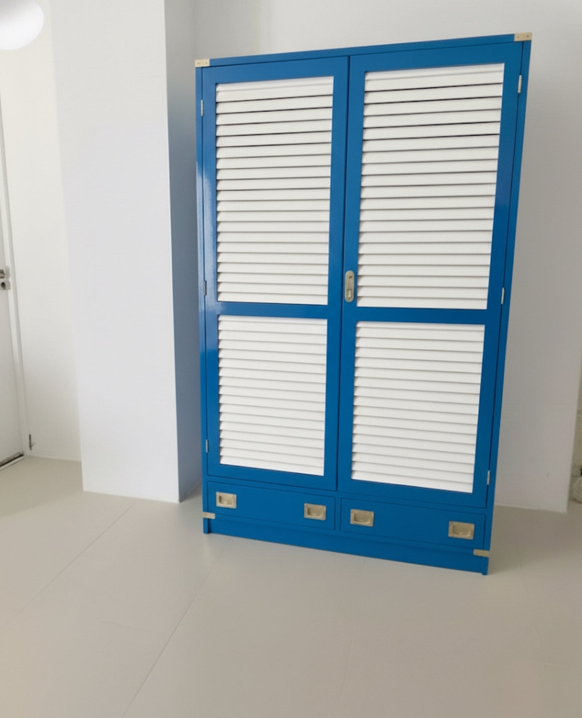 Armadio stile marina modello della Linea Mediterraneo