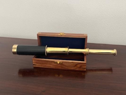 Idea Regalo - Cannocchiale marinaro in ottone e pelle completo di cassetta in legno