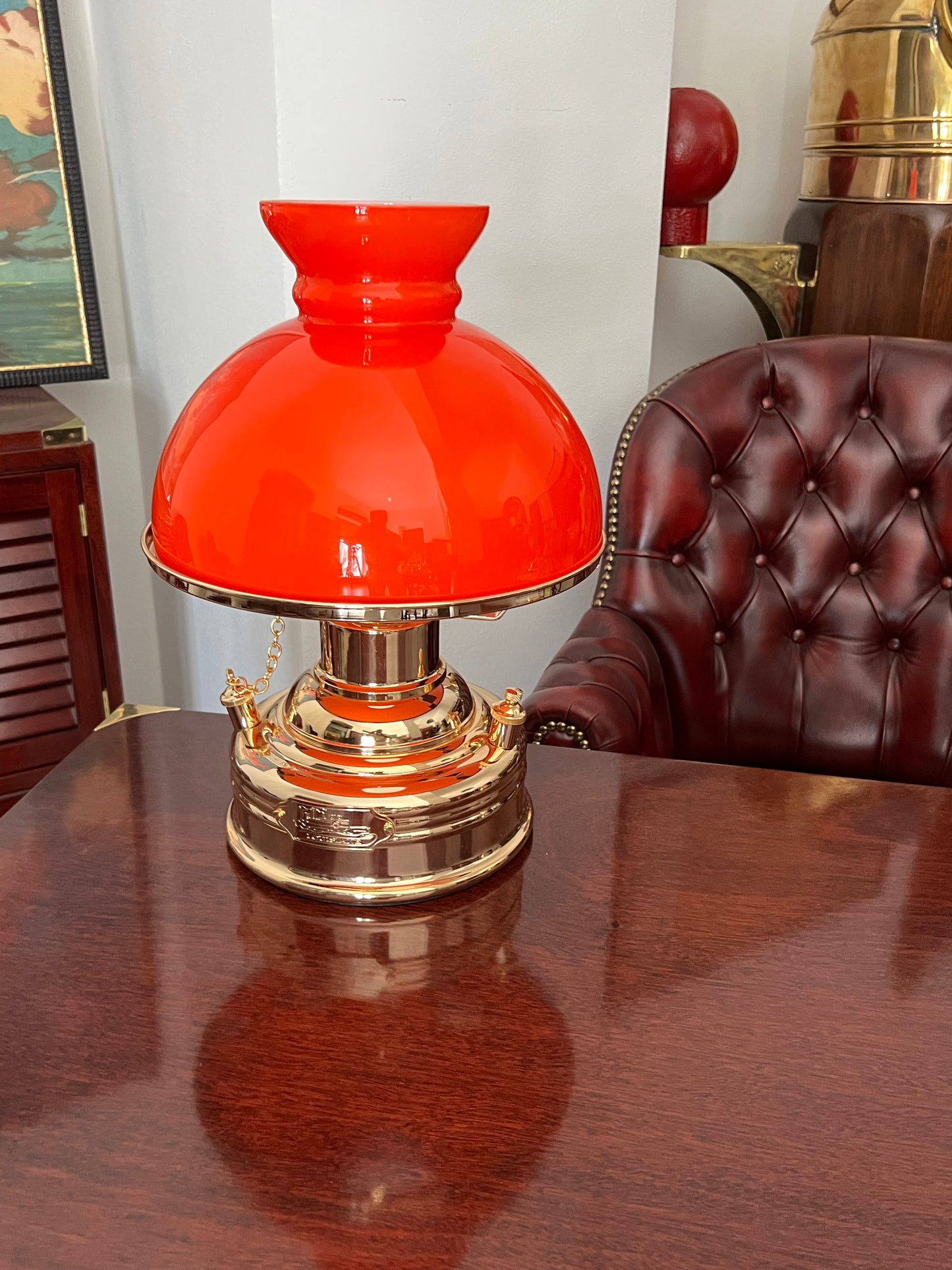 Lampada Stile Marina con particolare vetro rosso