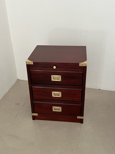 Comodino a tre cassetti stile marina artigianale made in italy