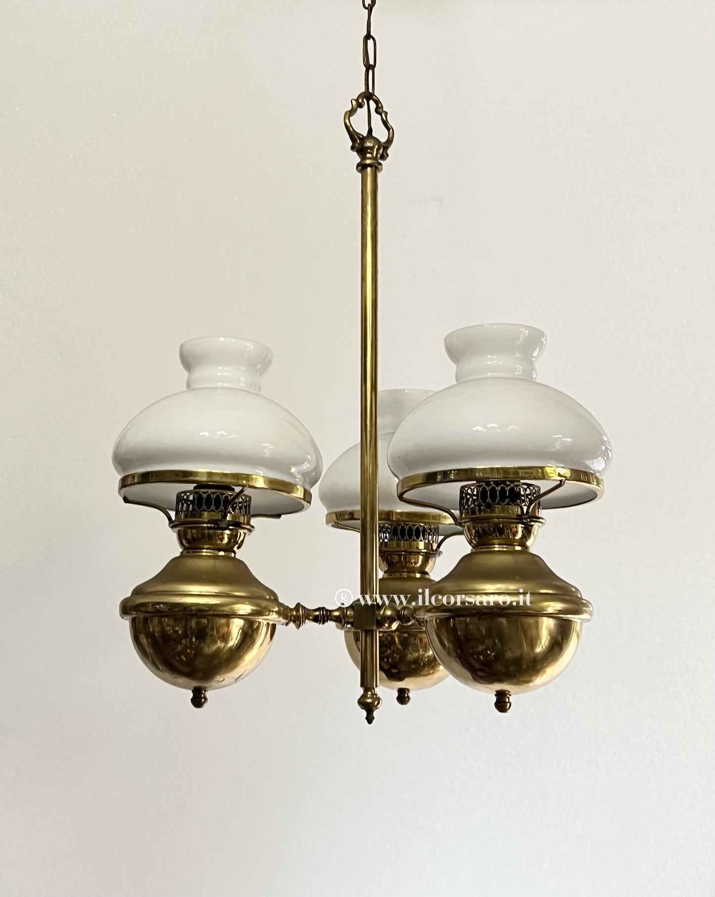 Lampada sospensione modello Nelson a tre punti luce