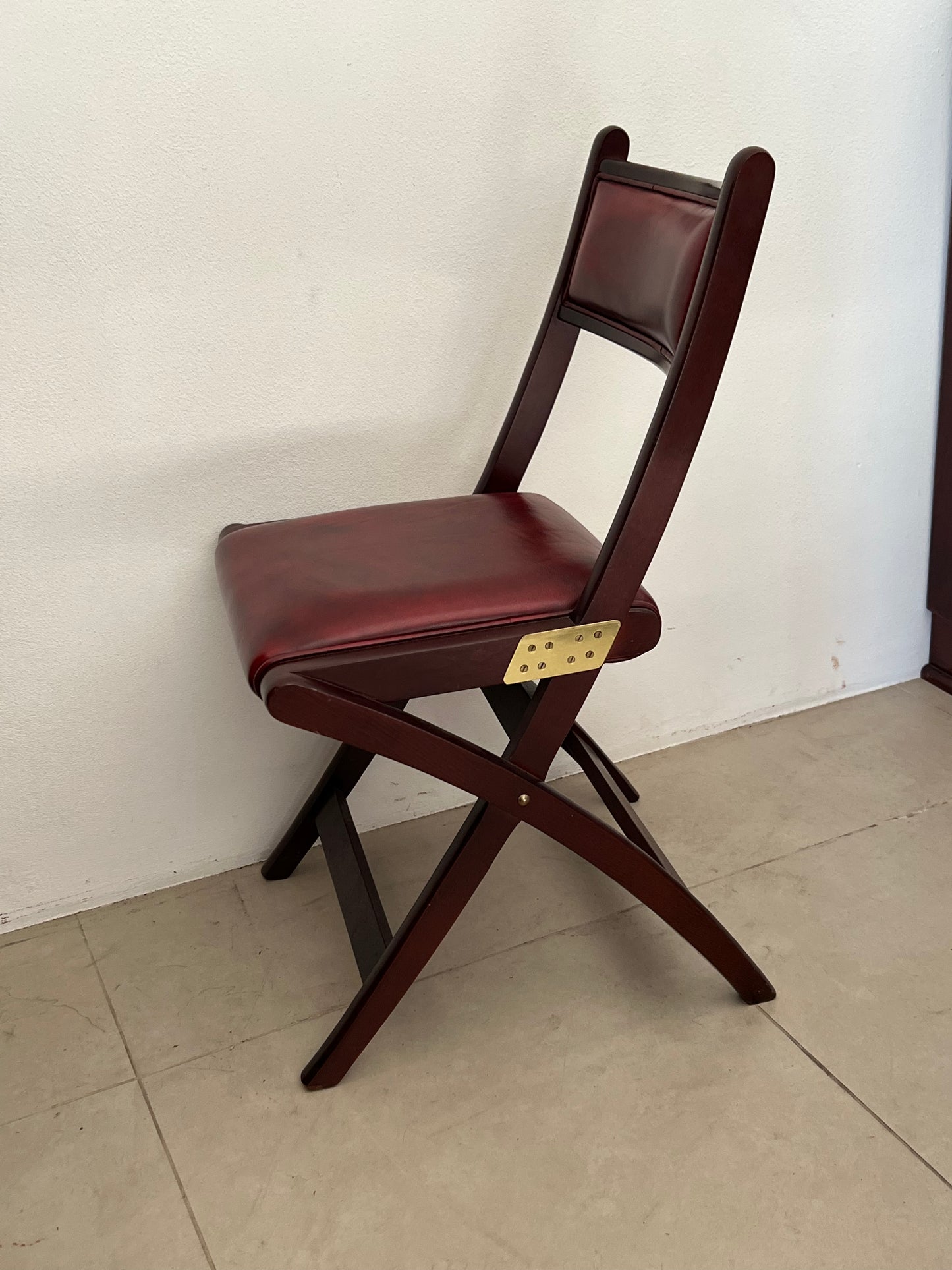 Sedia stile marina in pelle rosso anticato modello Doninzetti