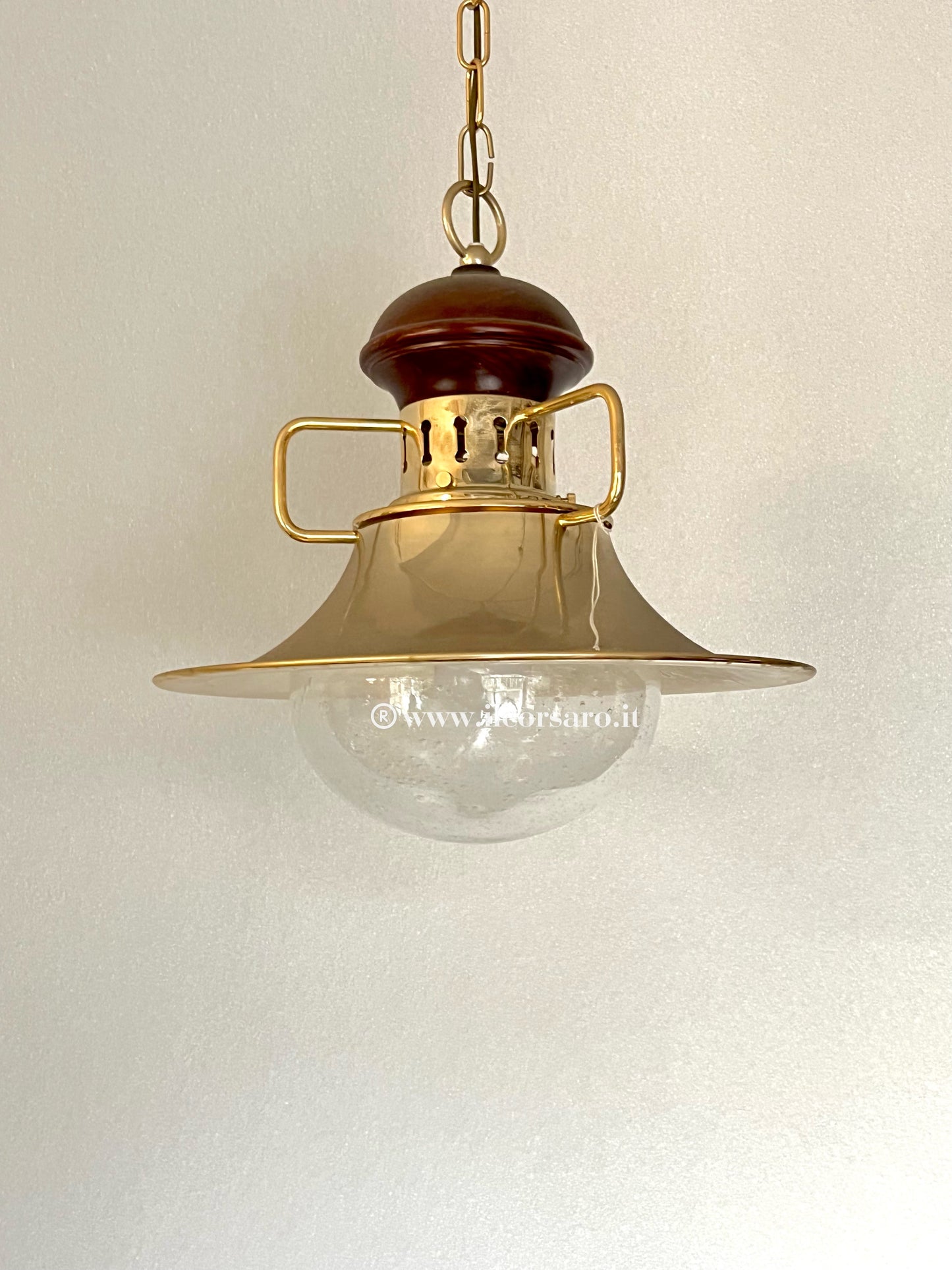 Lampada sospensione modello Portovenere collezione bagno oro