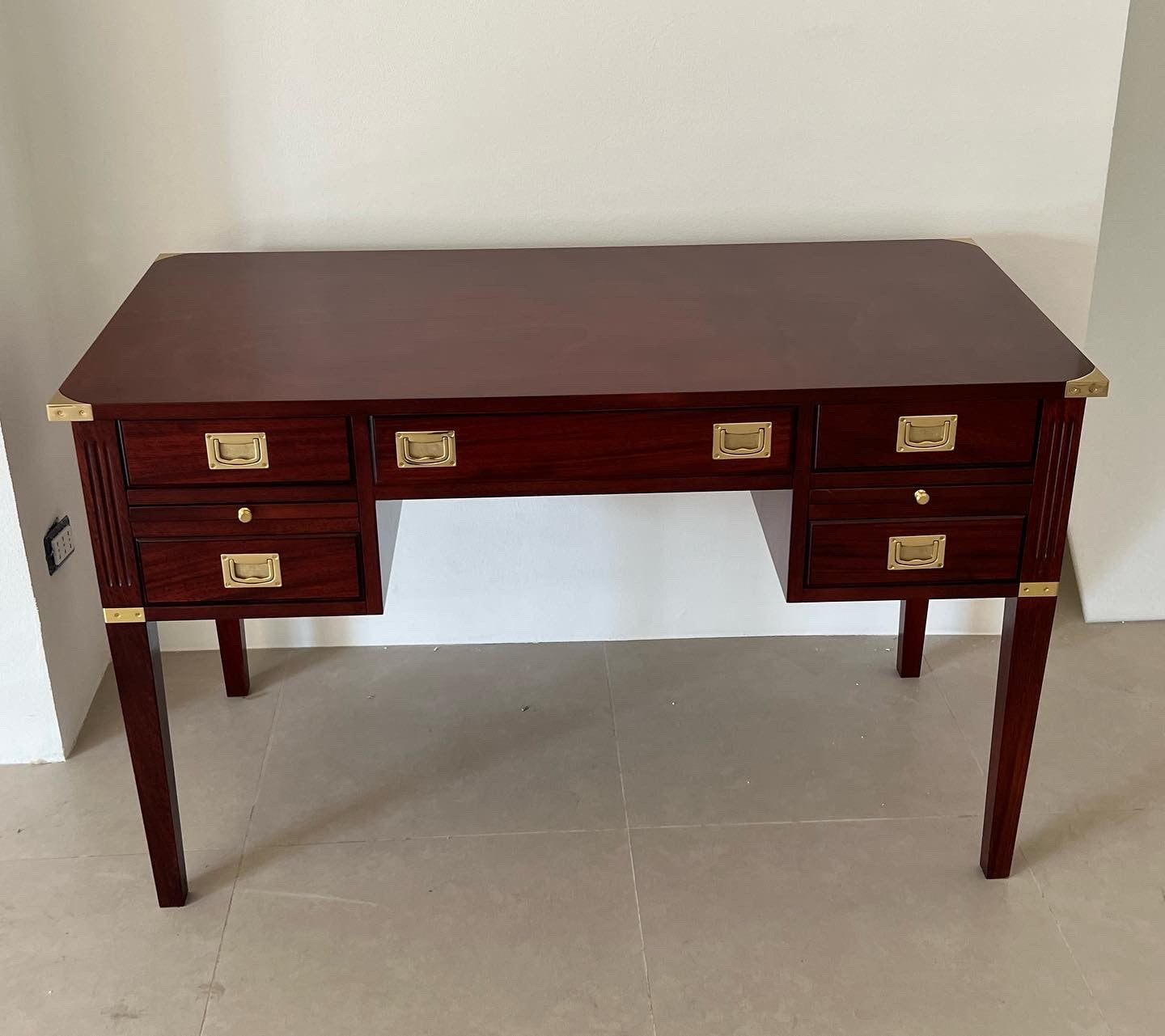 Scrivania a 5 cassetti stile marina made in italy