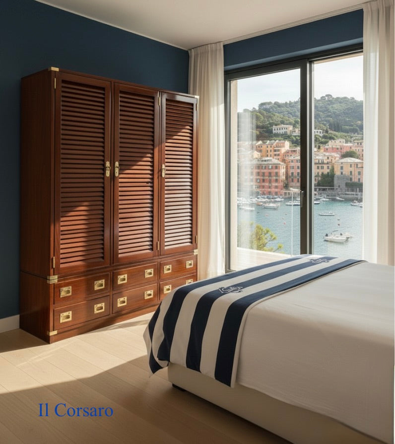 Armadio Stile Marina modello tre sportelli Il Corsaro